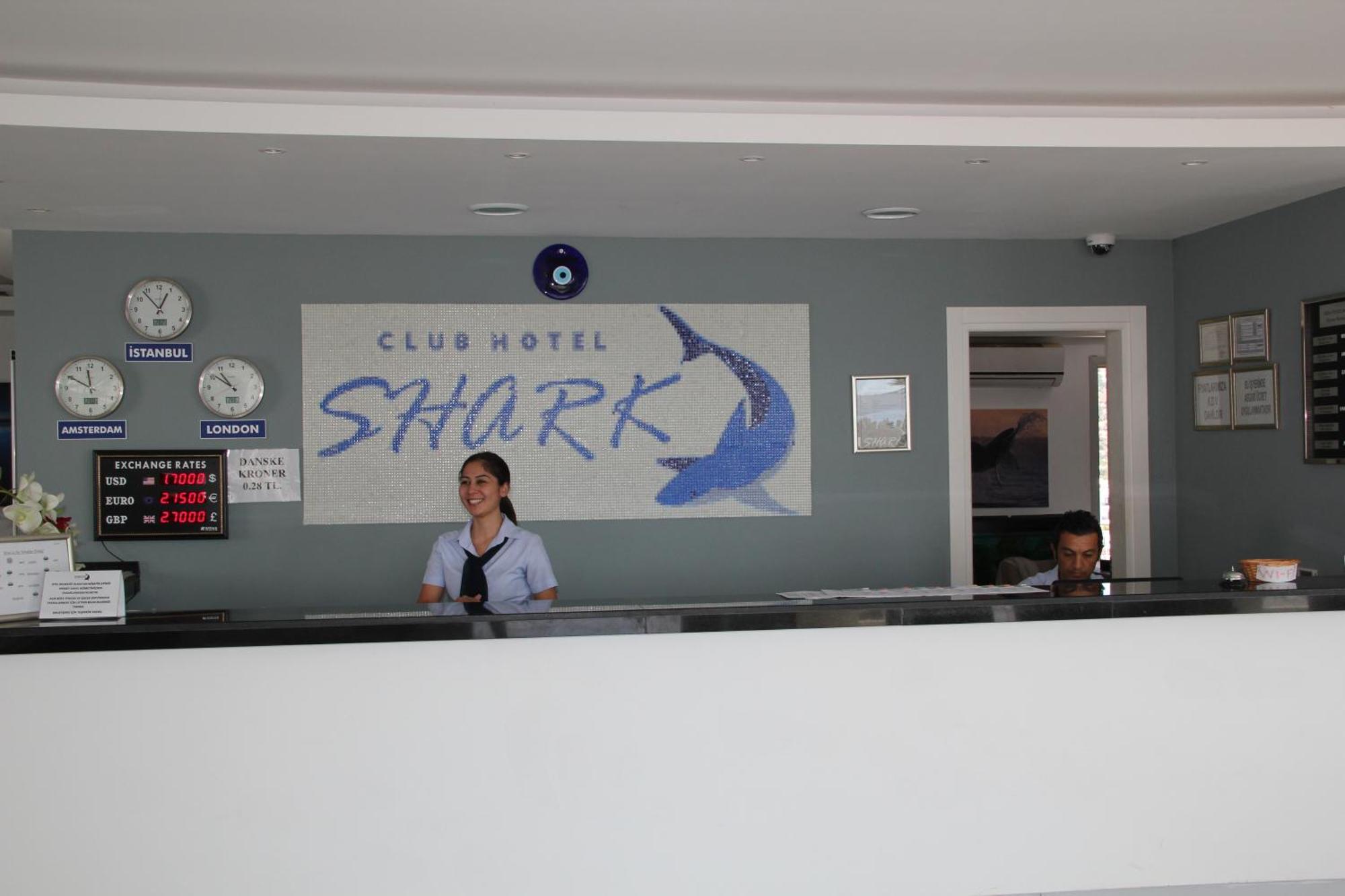 Club Shark Hotel Gumbet Exterior photo